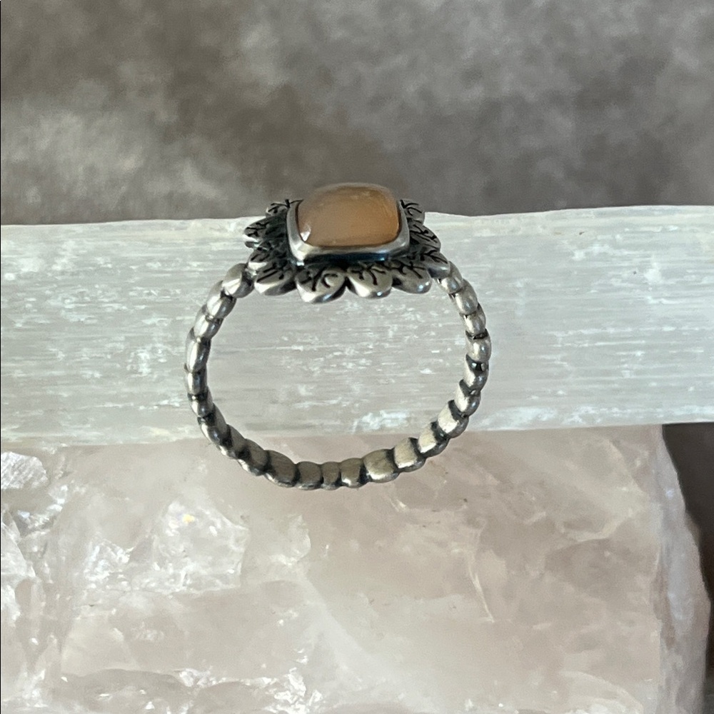 Sundance Blossoming Ring NWT - Picture 2 of 3